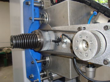 Cortador de oscilação flexível horizontal do contorno da lâmina da máquina de corte da espuma do plutônio de D&T