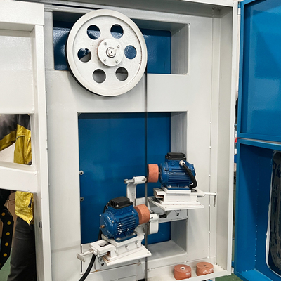 Máquina de corte vertical automática da lâmina do motor de ABB para lãs de rocha