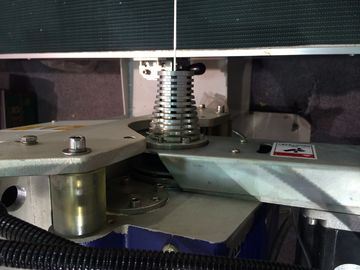 Espuma/cortador de oscilação da lâmina com Plat a tabela de trabalho 8.5KW para a espuma flexível