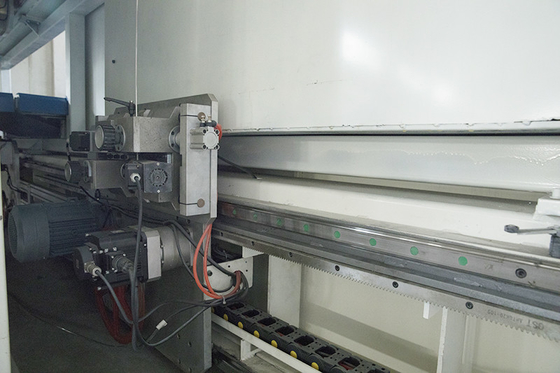 Máquina de corte revolvendo vertical DTC-R2012 do contorno