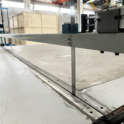Cnc pequeno vertical da máquina de corte da espuma da altura de 600mm