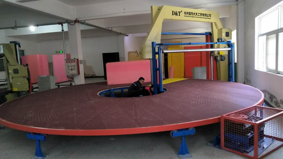 Elevado desempenho personalizado horizontal da máquina de corte do círculo da esponja da mesa redonda