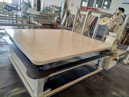 Cabeça ajustável de lançamento da costura da máquina de costura da borda da fita do colchão do ponto Chain auto