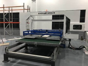 Cortador revolvendo vertical razoável do contorno para cortar a esponja e materiais compostos