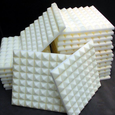 Máquina de corte vertical de espuma CNC Cortador circulante para corte de espuma de PU flexível Corte de contorno de alta velocidade com alta precisão