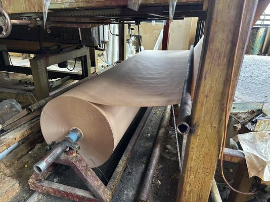 Máquina de corte de folhas de espuma rígida 8,84KW Máquina de corte de espuma de poliestireno industrial
