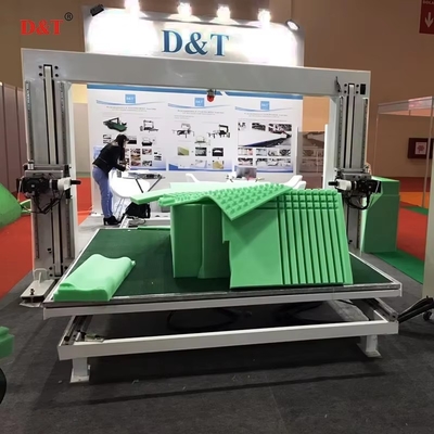 Máquina de corte CNC de lâmina dupla de 10 m/min para PU flexível com certificado CE e cortador de lâmina oscilante