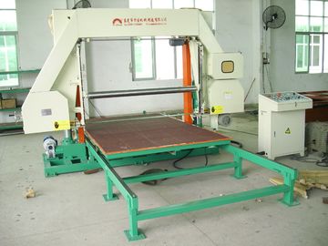 linha de produção horizontal da esponja 8.14kw para o corte flexível da espuma do plutônio