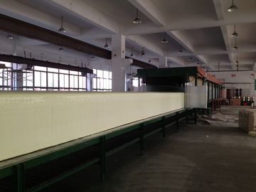 Linha de produção horizontal totalmente automático padrão da espuma para fazer a esponja