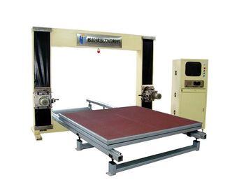 O CNC automatizado vertical movido da tabela de trabalho prende rapidamente a máquina de corte do contorno para a espuma do fenol