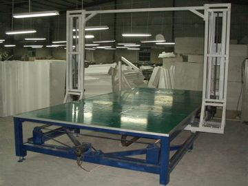 Máquina de corte da espuma de XPS do fio do aquecimento da elevada precisão da série de D&T para o material do EPS