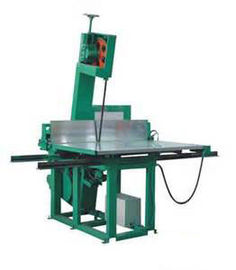 Linha de produção vertical manual do cortador/esponja para o colchão da esponja