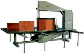 Cortador geral 1.74kW automático da esponja do CNC, máquina de corte vertical